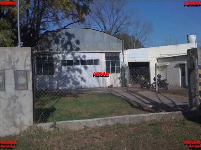 Galpón en venta en Sarmiento N° 1957  e/ Saavedra y Santa Maria