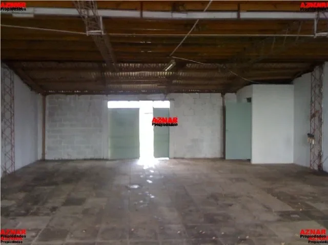 Galpón en venta en Sarmiento N° 1957  e/ Saavedra y Santa Maria