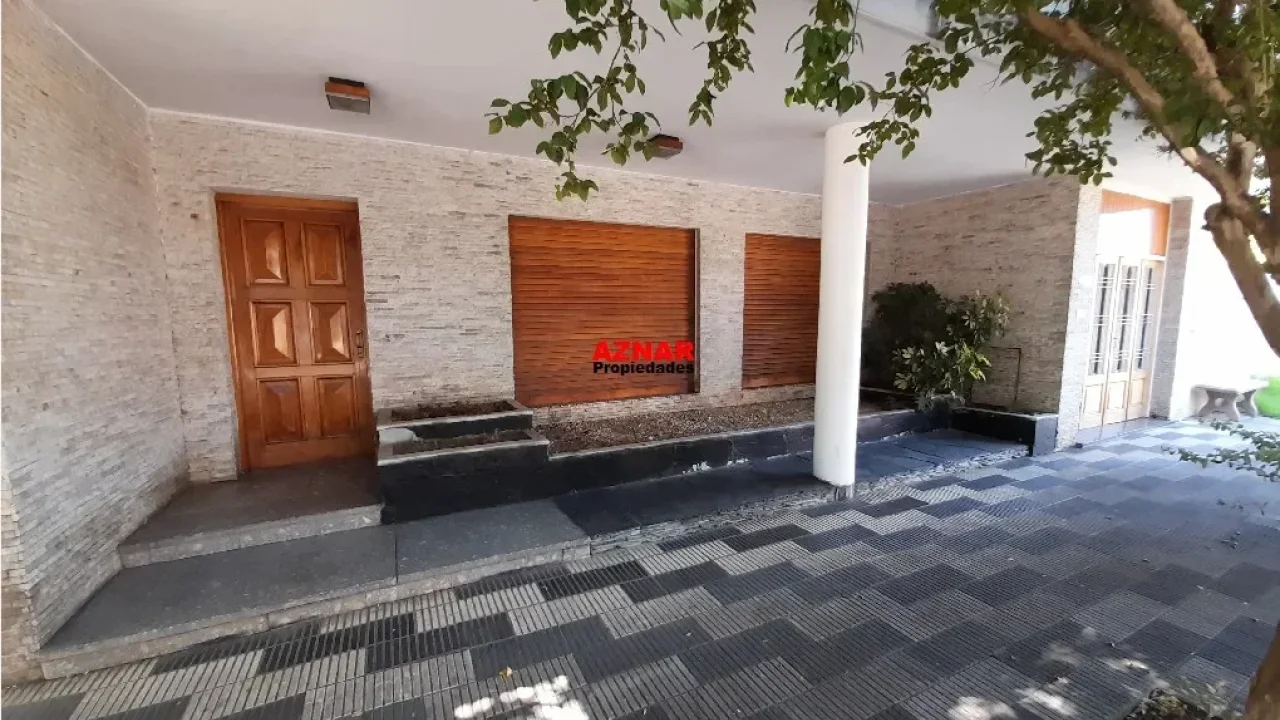 Casa en venta en España Nº 283 e/ R. Escalada y San Martin