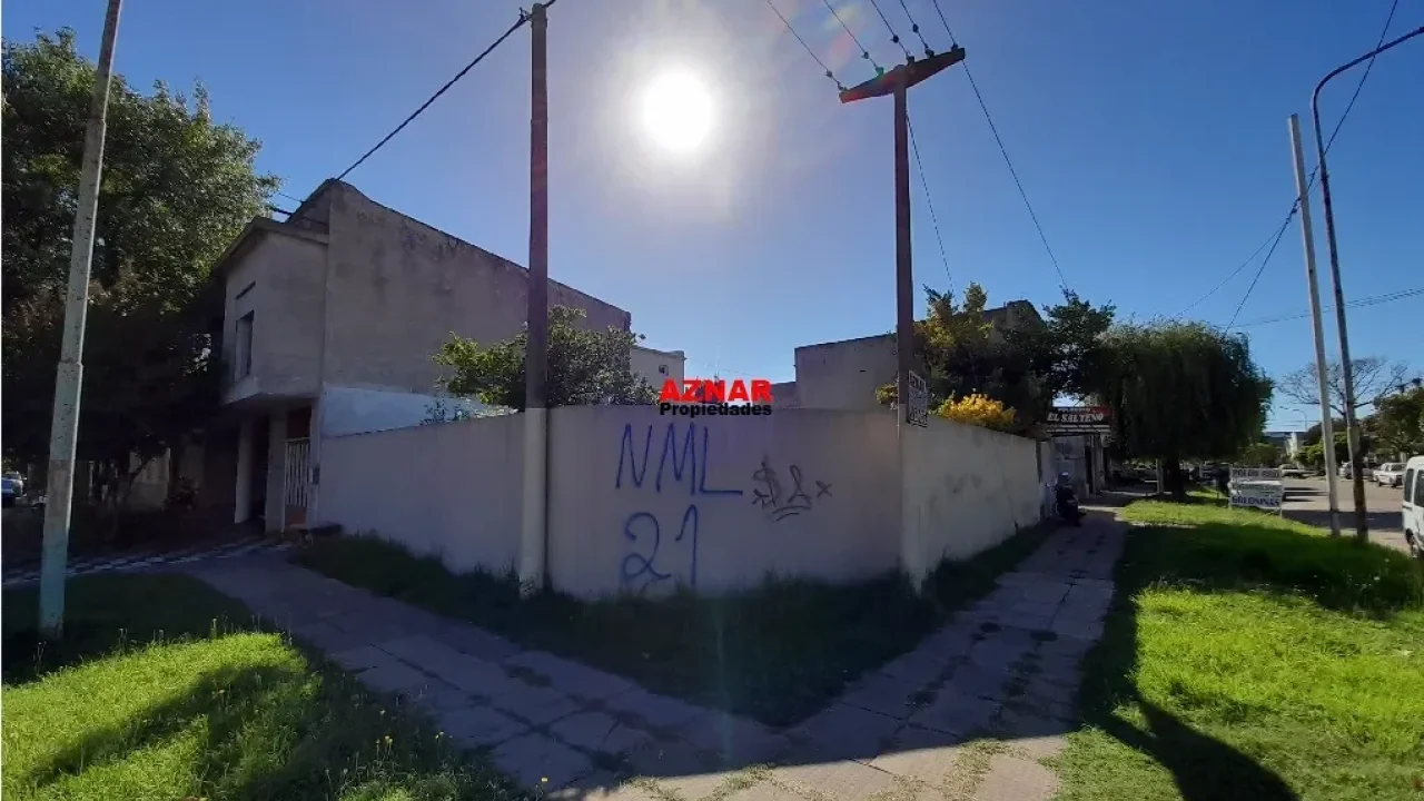 Casa en venta en España Nº 283 e/ R. Escalada y San Martin
