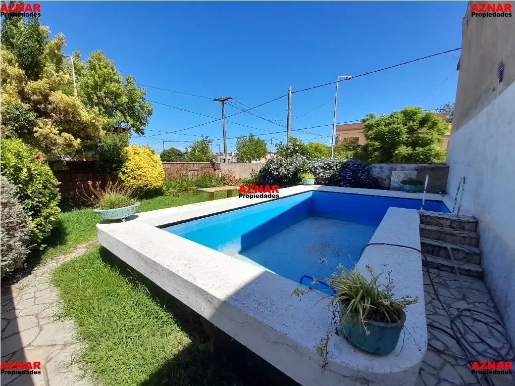 Casa en venta en España Nº 283 e/ R. Escalada y San Martin