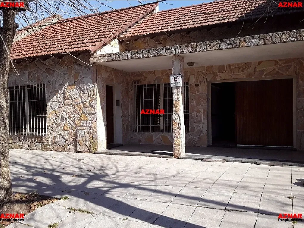 Casa en venta en Roca Nº 43 e/ Rivadavia y Gral. Paz