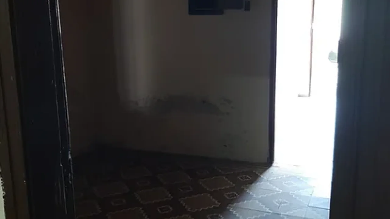 VENTA CASA CON LOCAL