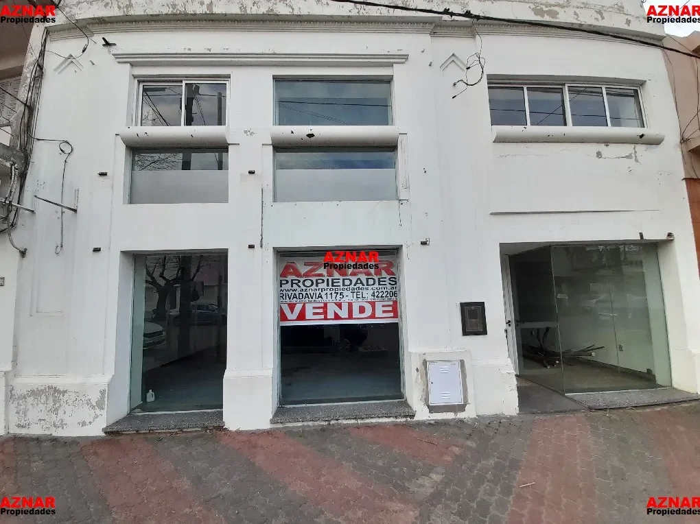 Local en venta en Rivadavia Nº 1976 e/ Balcarce y Necochea