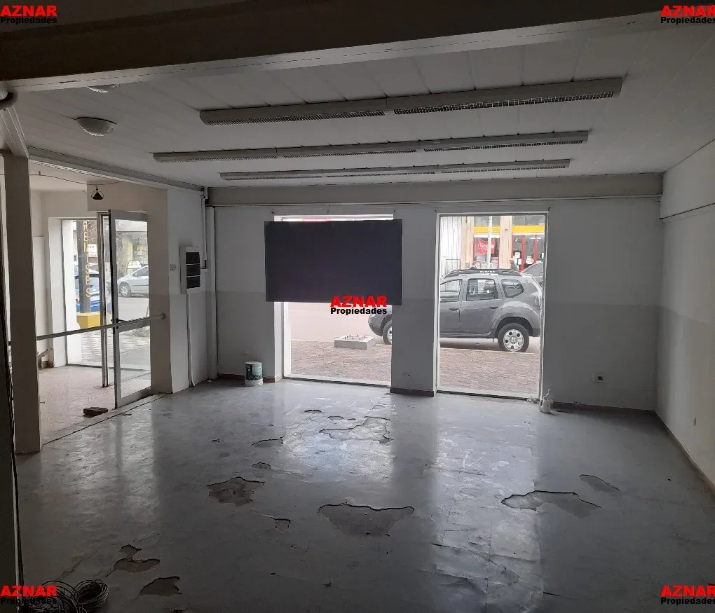 Local en venta en Rivadavia Nº 1976 e/ Balcarce y Necochea
