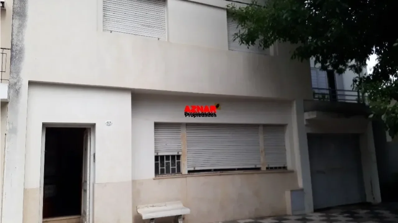 Casa en venta en Belgrano Nº 1579 e/ Suarez y Lavalle