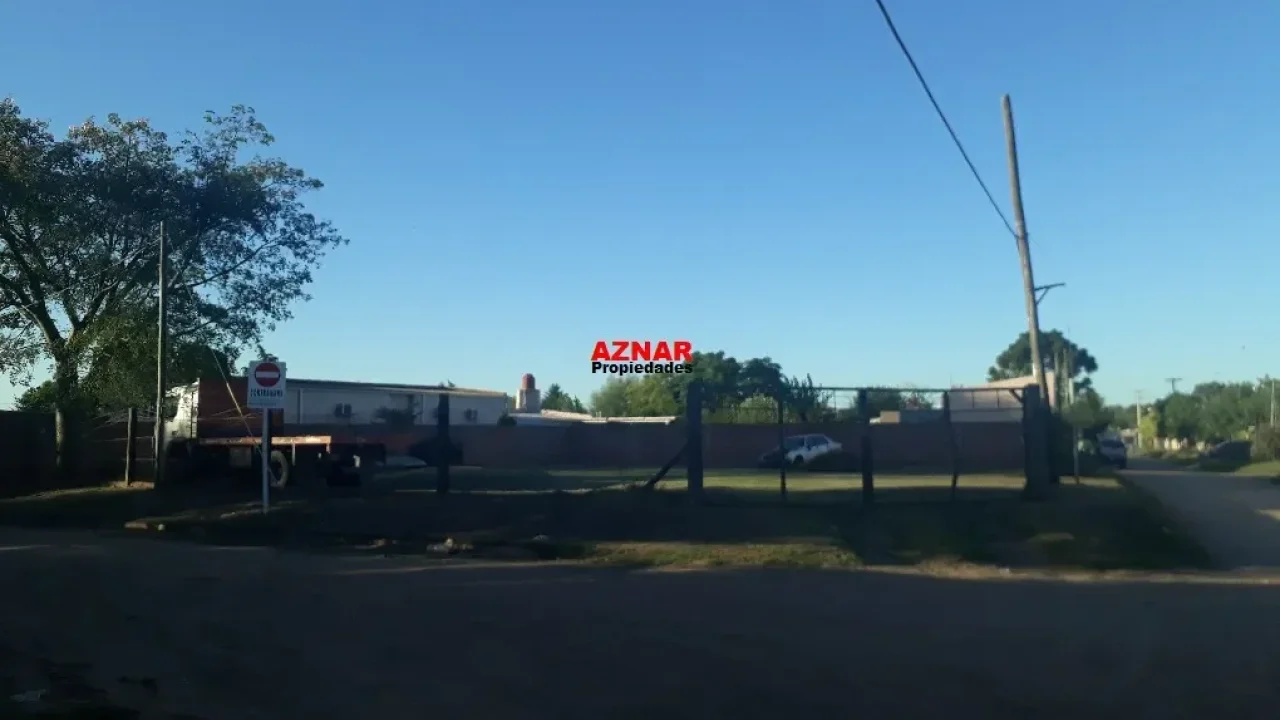 Terreno en venta en Elizondo y B. de Garcia