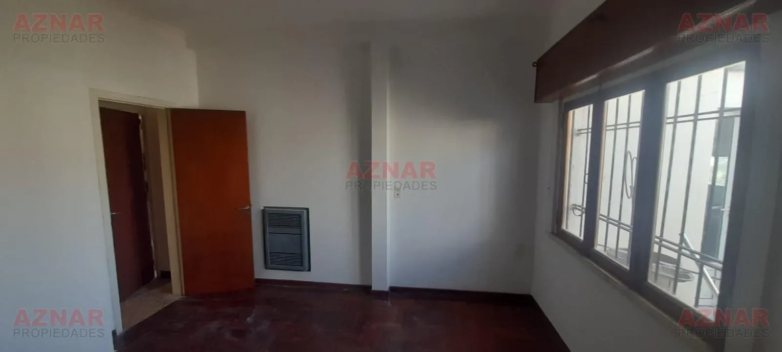 Local con vivienda en venta en Pellegrini Nº587 e/ Alvear y Las Heras