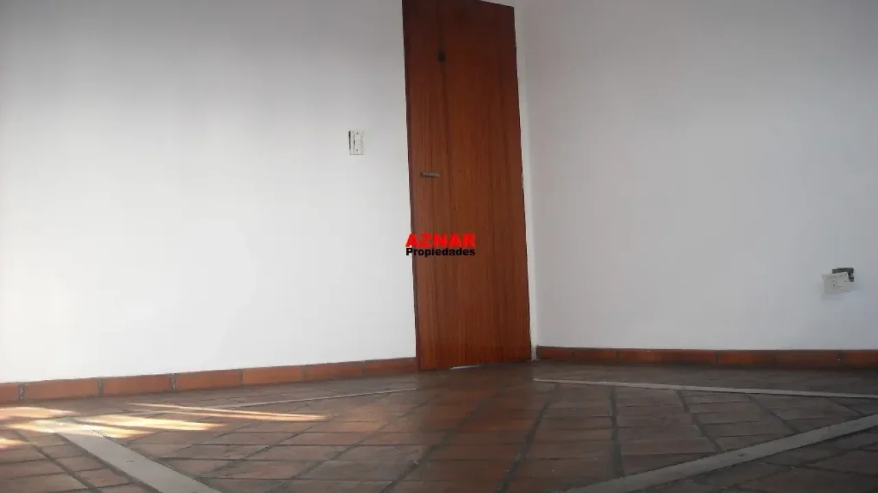 Casa en venta en calle Ombu Nº606 - V.Luzuriaga - La Matanza