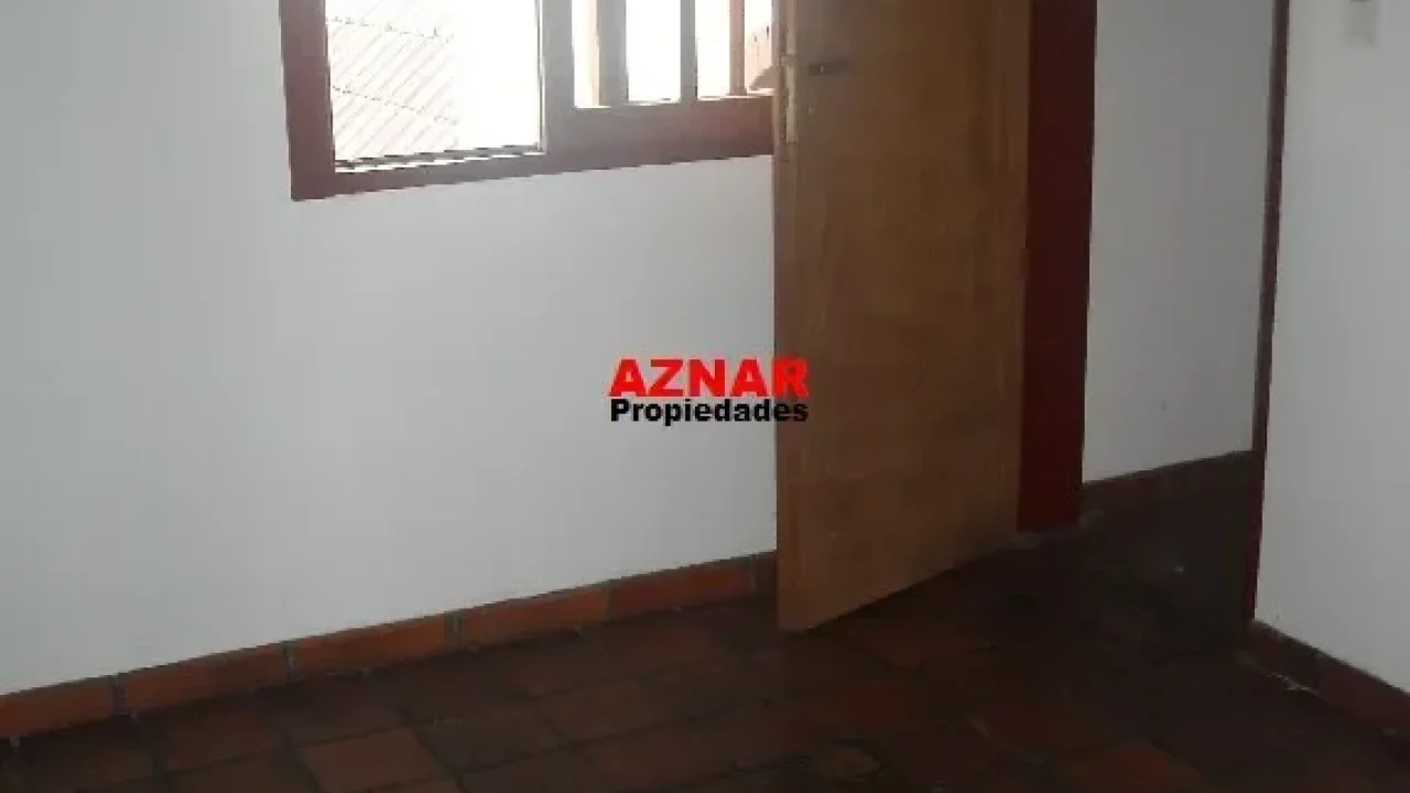 Casa en venta en calle Ombu Nº606 - V.Luzuriaga - La Matanza