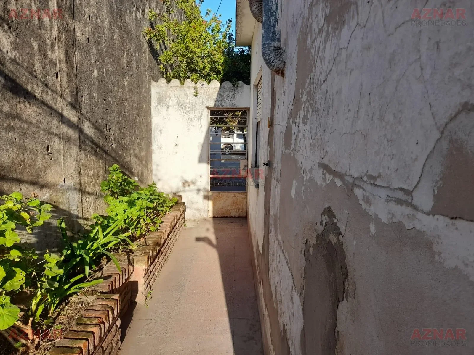 Casa en venta en Irigoyen Nº 320 e/ 12 de Octubre y Del Busto