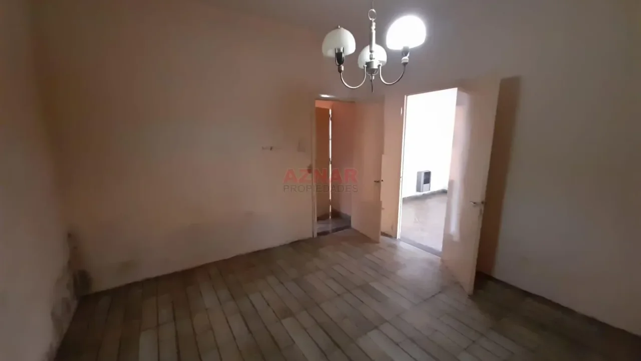 Casa en venta en Irigoyen Nº 320 e/ 12 de Octubre y Del Busto