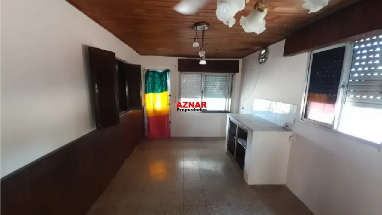 Casa en venta en Urquiza Nº198 esquina Dr. Corte