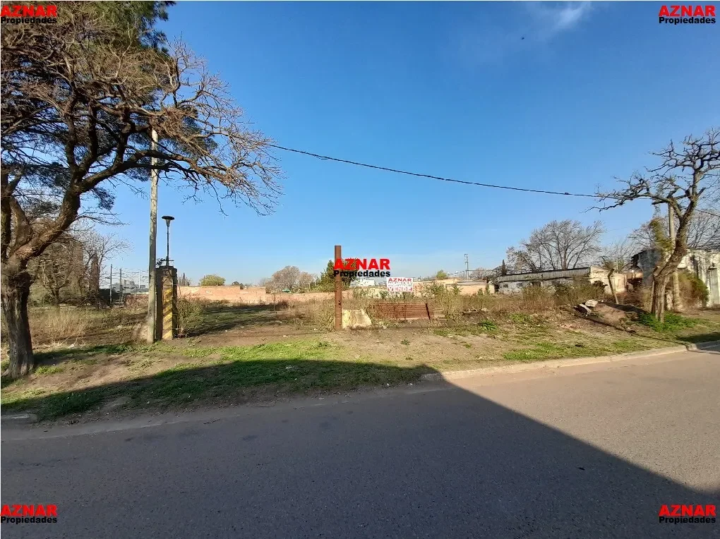 Terrenos en venta en calle Jaime Coll e/ Rauch y Salta