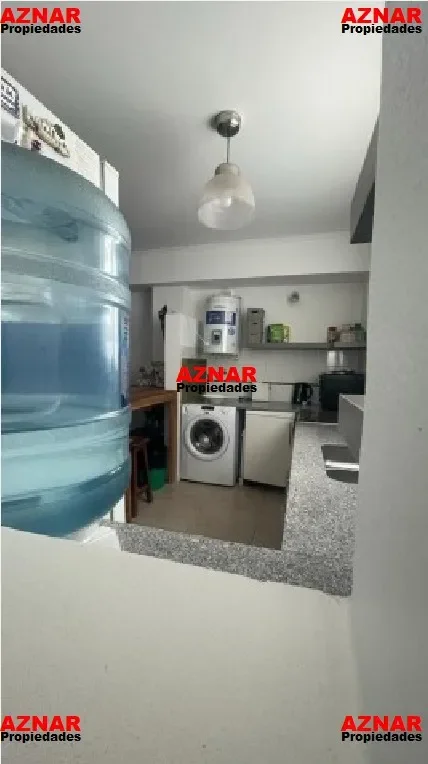 Dúplex en venta en la calle Moya Nº 247 e/ R. de Escalada y San Martin