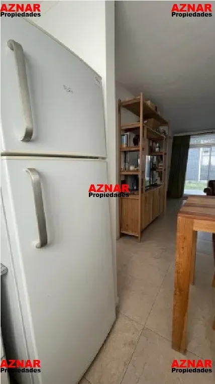 Dúplex en venta en la calle Moya Nº 247 e/ R. de Escalada y San Martin