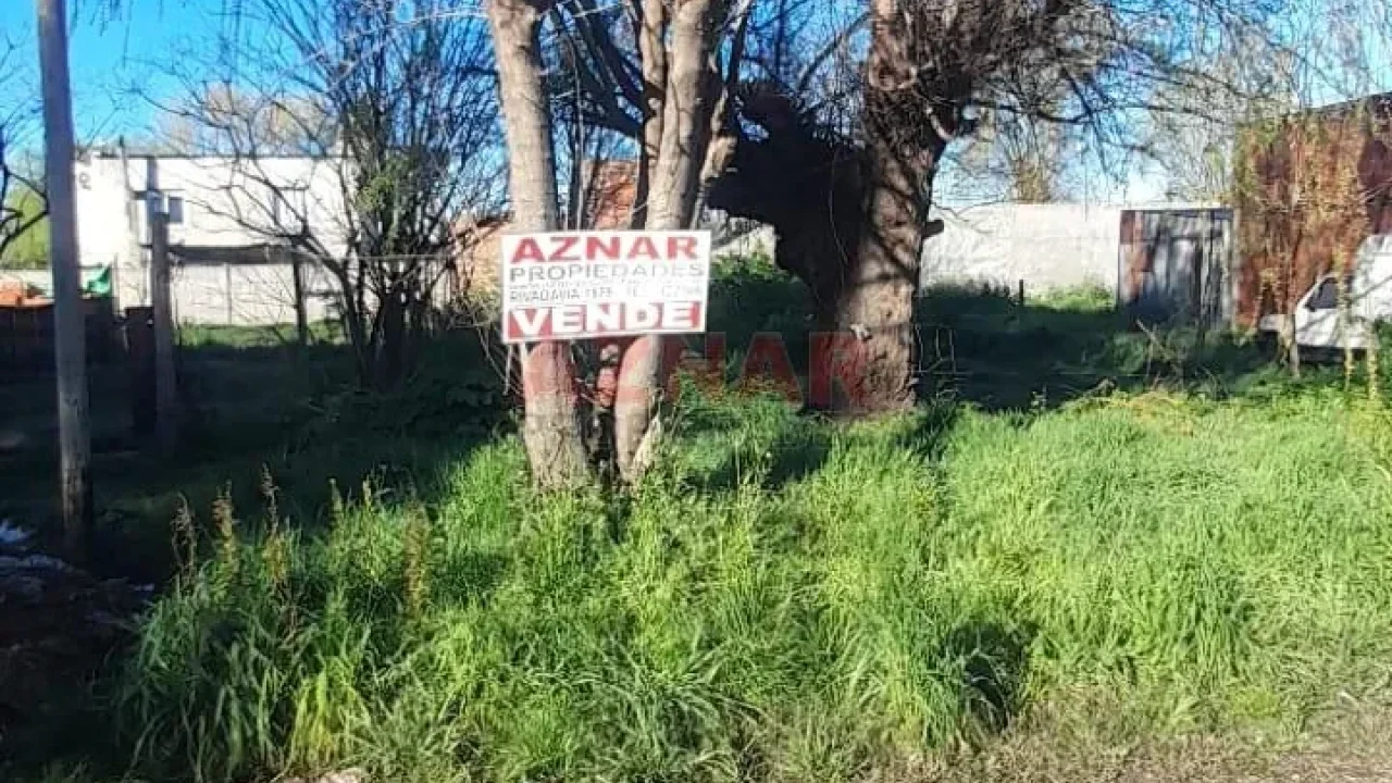 Terreno en Venta en Rio Uruguay e/ Lavalle y Suarez
