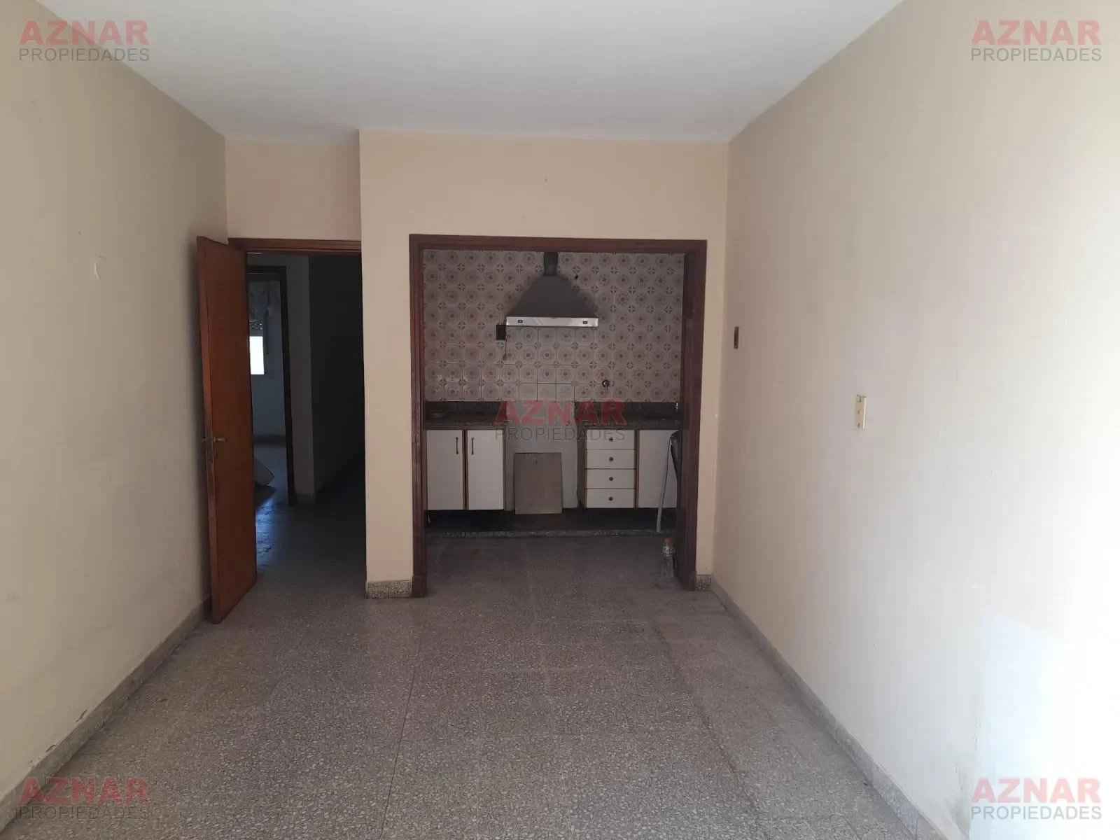 Casa en Venta en Belgrano Nº 976 e/ Falcon y Conesa