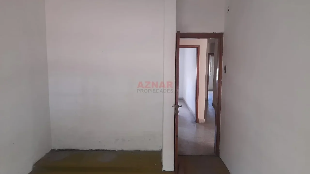 Casa en Venta en Belgrano Nº 976 e/ Falcon y Conesa