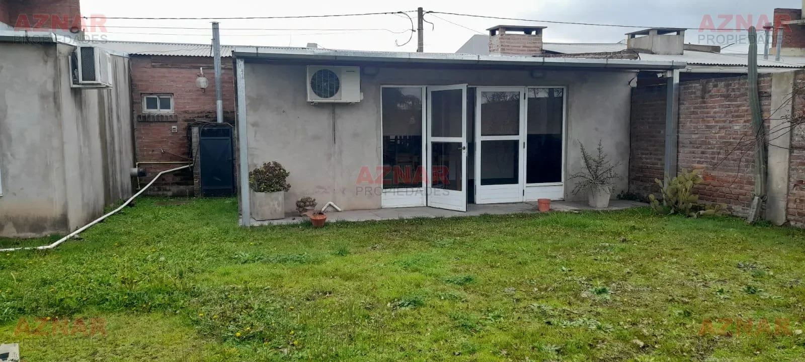 Casa en venta en Los Alamos N°380 e/ Los Jacarandas y Los Ombues