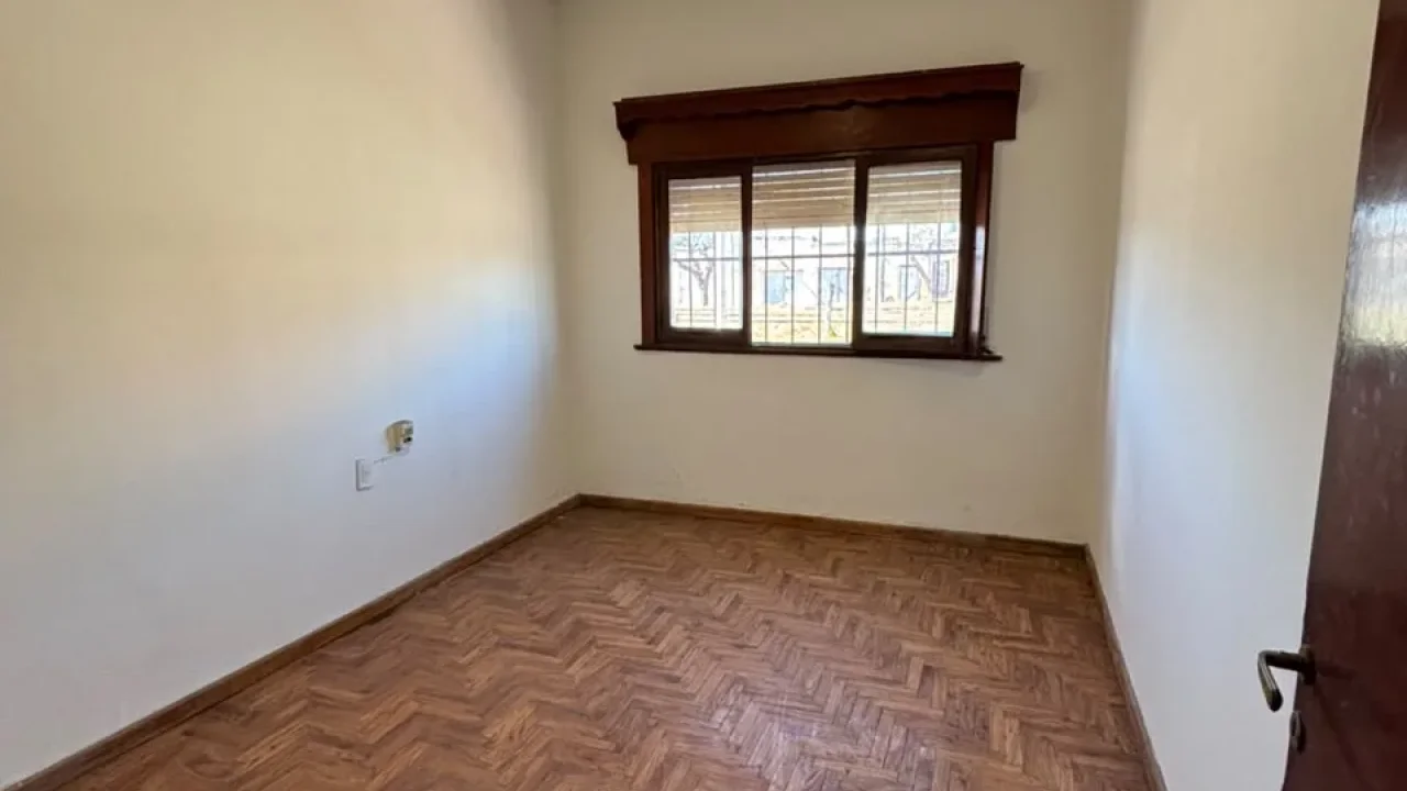 VENTA | CASA AMPLIA EN ESQUINA CON ESPACIO COMERCIAL
