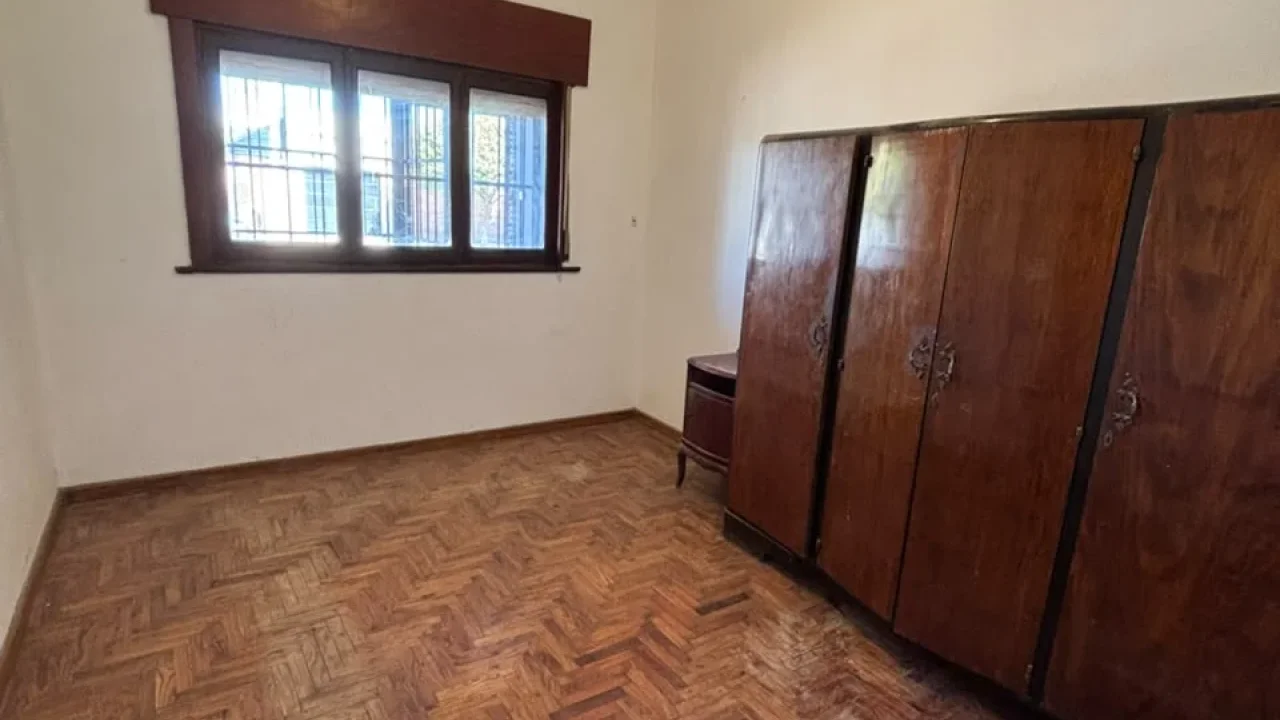 VENTA | CASA AMPLIA EN ESQUINA CON ESPACIO COMERCIAL