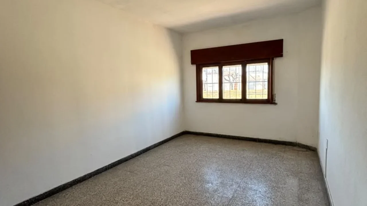VENTA | CASA AMPLIA EN ESQUINA CON ESPACIO COMERCIAL