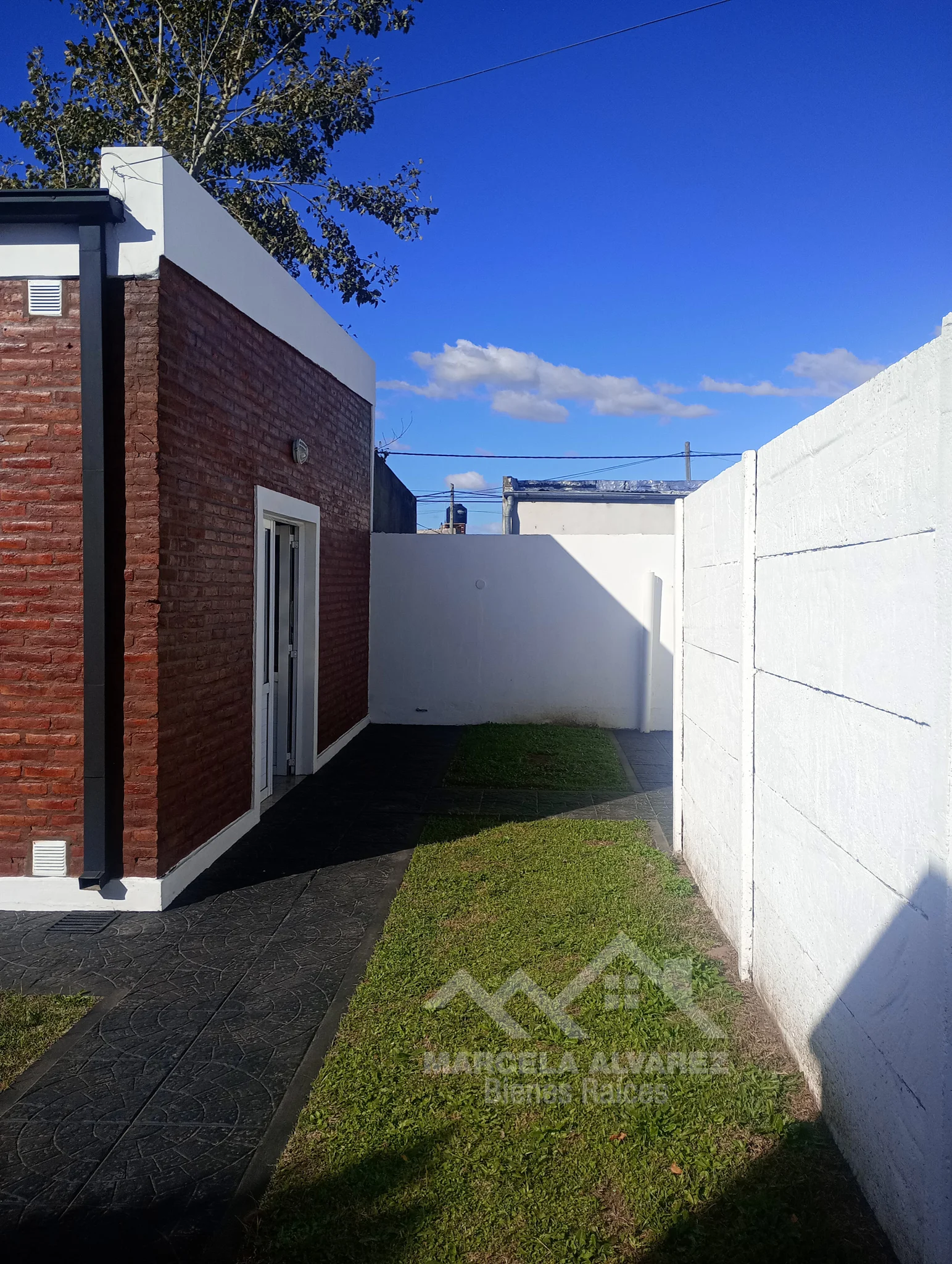 ALQUILER - DEPARTAMENTO INTERNO - BRAGADO