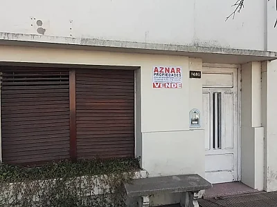 Casa en venta en R. de Escalada Nº 1480 e/ Quiroga y Barrera