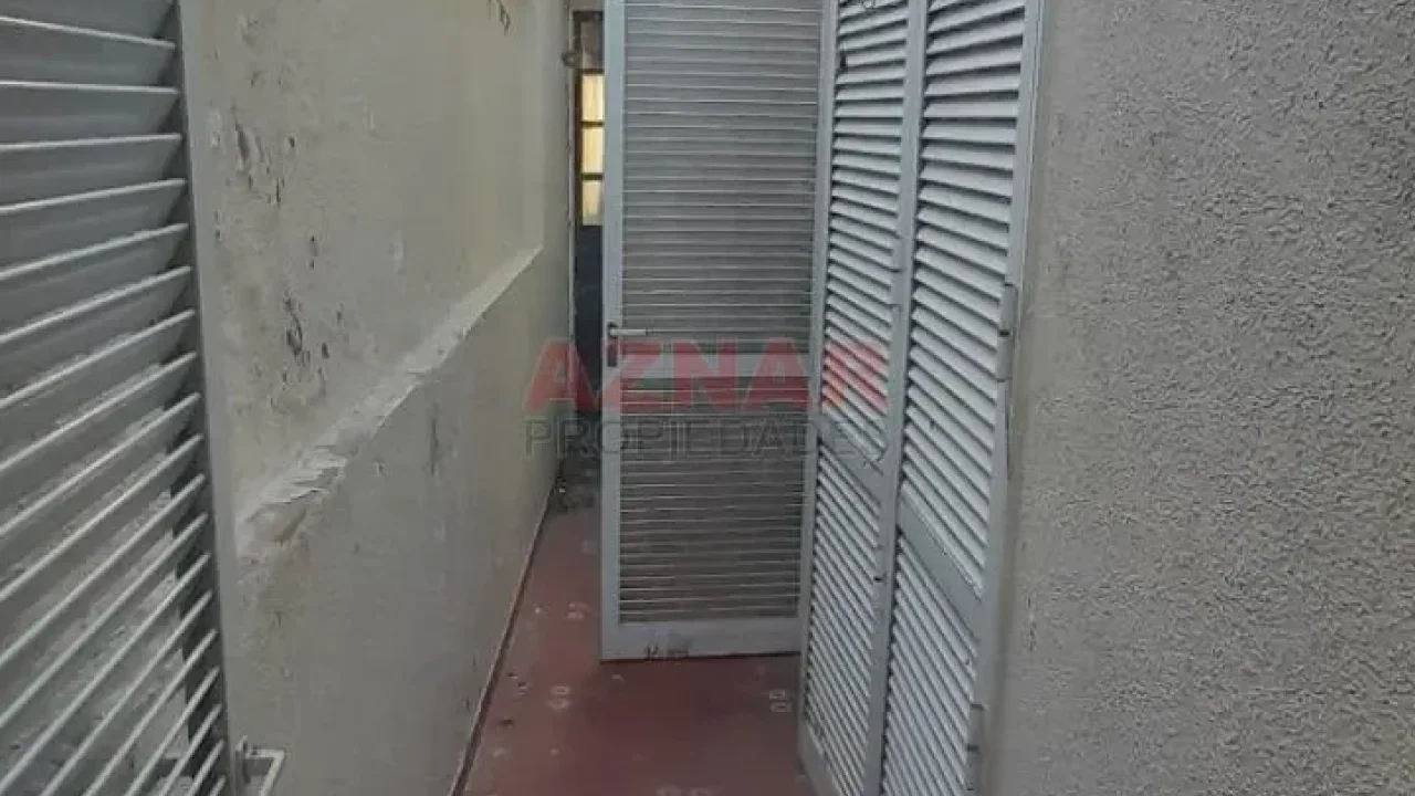Casa en venta en R. de Escalada Nº 1480 e/ Quiroga y Barrera