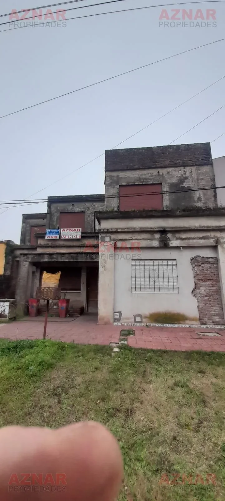 Casa en venta en Tucuman Nº 2356 e/ J.M. de Rosas y Palacios