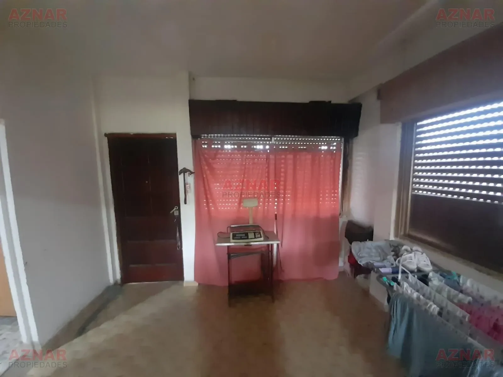 Casa en venta en Tucuman Nº 2356 e/ J.M. de Rosas y Palacios