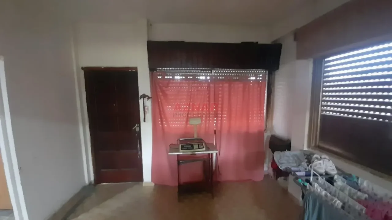 Casa en venta en Tucuman Nº 2356 e/ J.M. de Rosas y Palacios