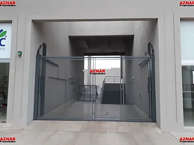 Cocheras en venta en Macaya Nº23 e/ Gral. Paz y Rivadavia