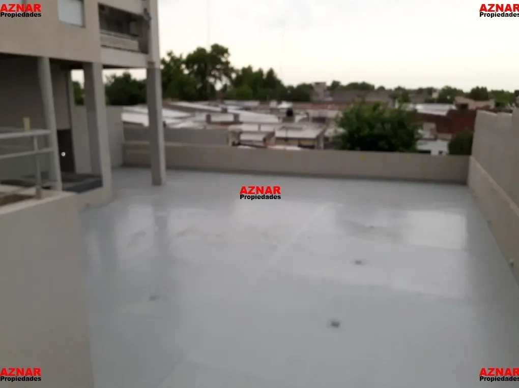 Cocheras en venta en Macaya Nº23 e/ Gral. Paz y Rivadavia