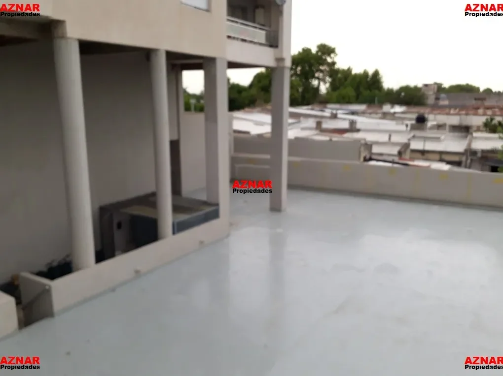 Cocheras en venta en Macaya Nº23 e/ Gral. Paz y Rivadavia
