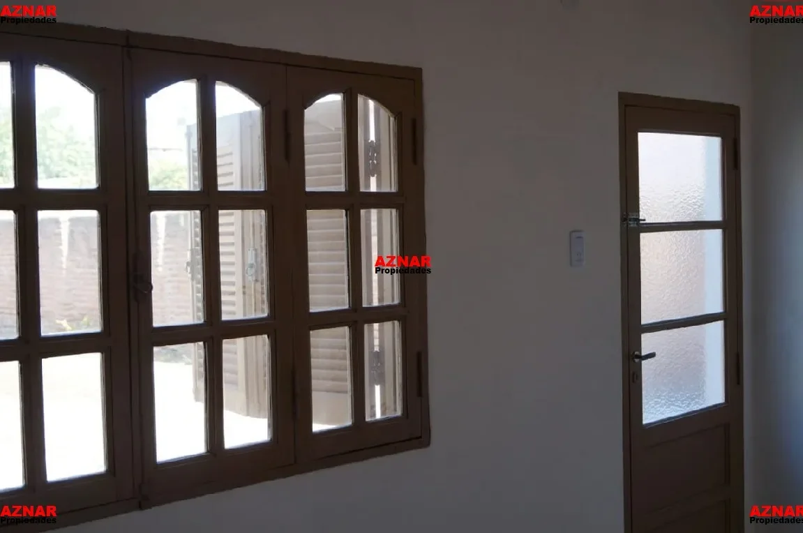 Casa en venta en J.M. de Rosas Nº 589 e/ Catamarca y Tucuman