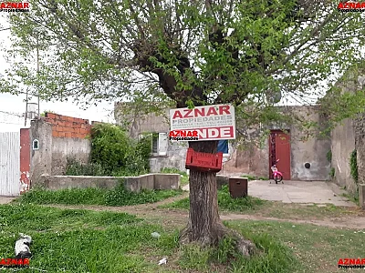 Casa en venta en calle Giacinti Nº 171 e/ R. de Escalada y Gral. Paz