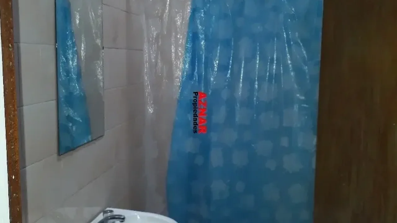 Casa en venta en calle Ameghino Nº 1541 e/ Brandsen y Quiroga