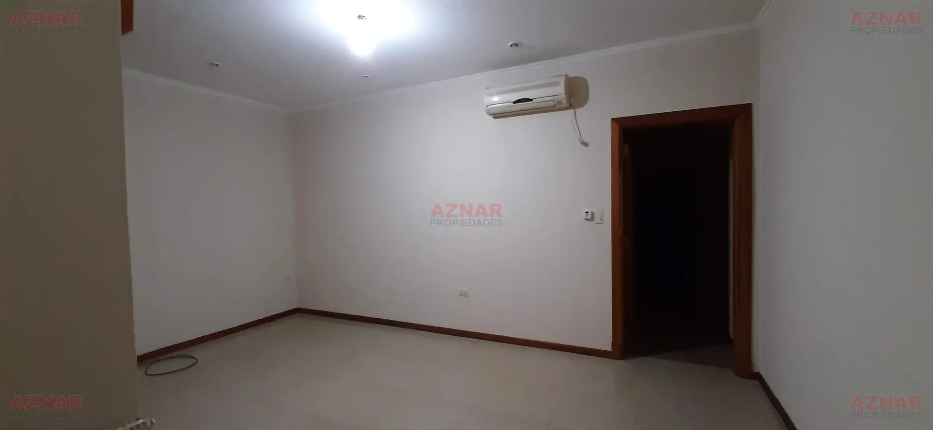 Casa en venta en calle Elizondo Nº 2276 e/ Olavarria y Entre Rios
