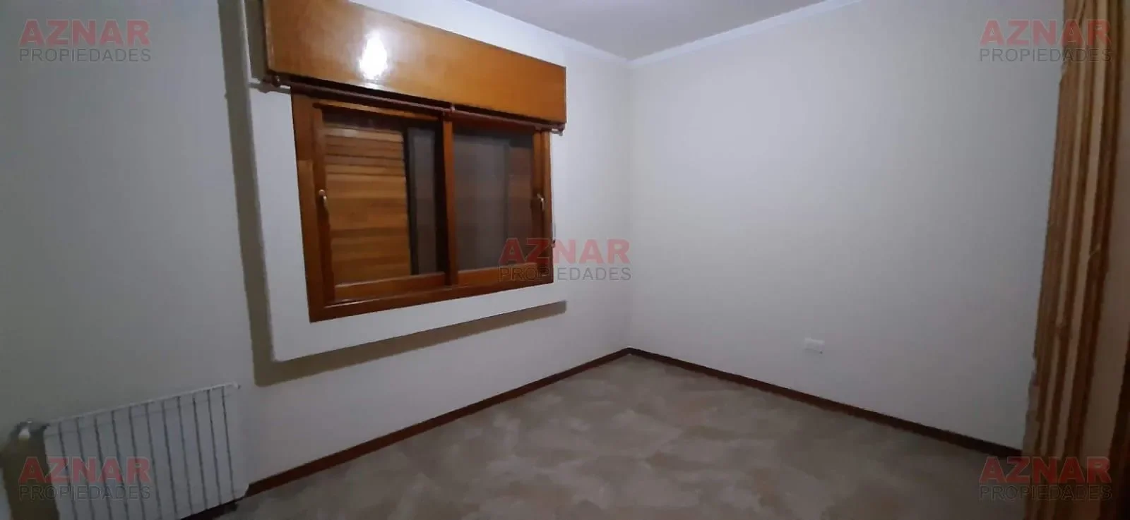 Casa en venta en calle Elizondo Nº 2276 e/ Olavarria y Entre Rios