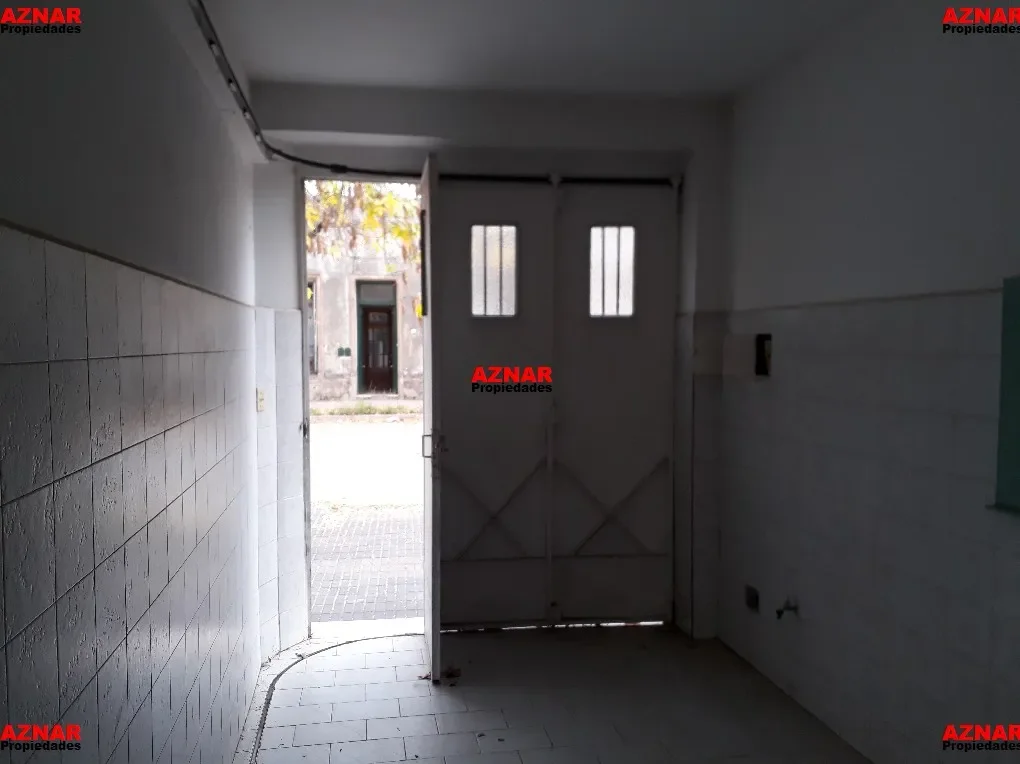 Casa en venta en calle Italia Nº 39 e/ Pellegrini y Rivadavia