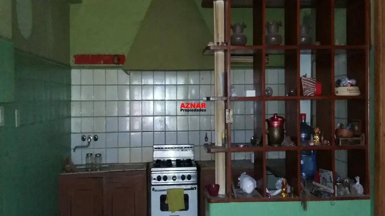 Casa en venta en Irigoyen Nº 158 e/ Pellegrini y Belgrano