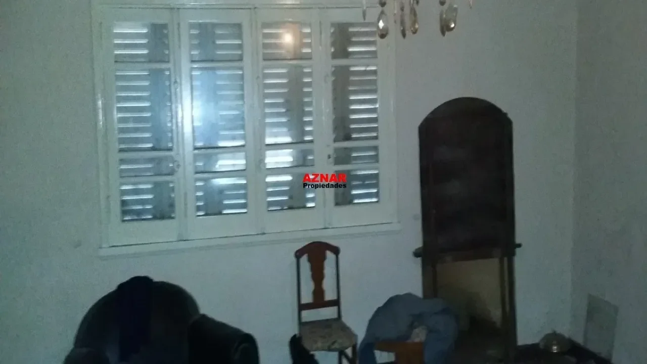 Casa en venta en Irigoyen Nº 158 e/ Pellegrini y Belgrano