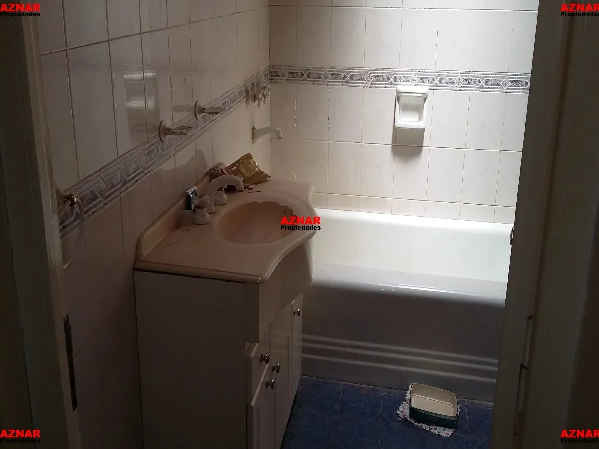 Casa en venta en Irigoyen Nº 158 e/ Pellegrini y Belgrano