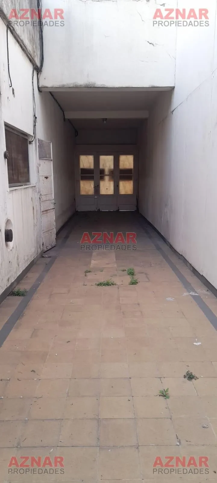 Casa en Alquiler en R. de Esacalada Nº 1237 e/ Macaya y Nuñez