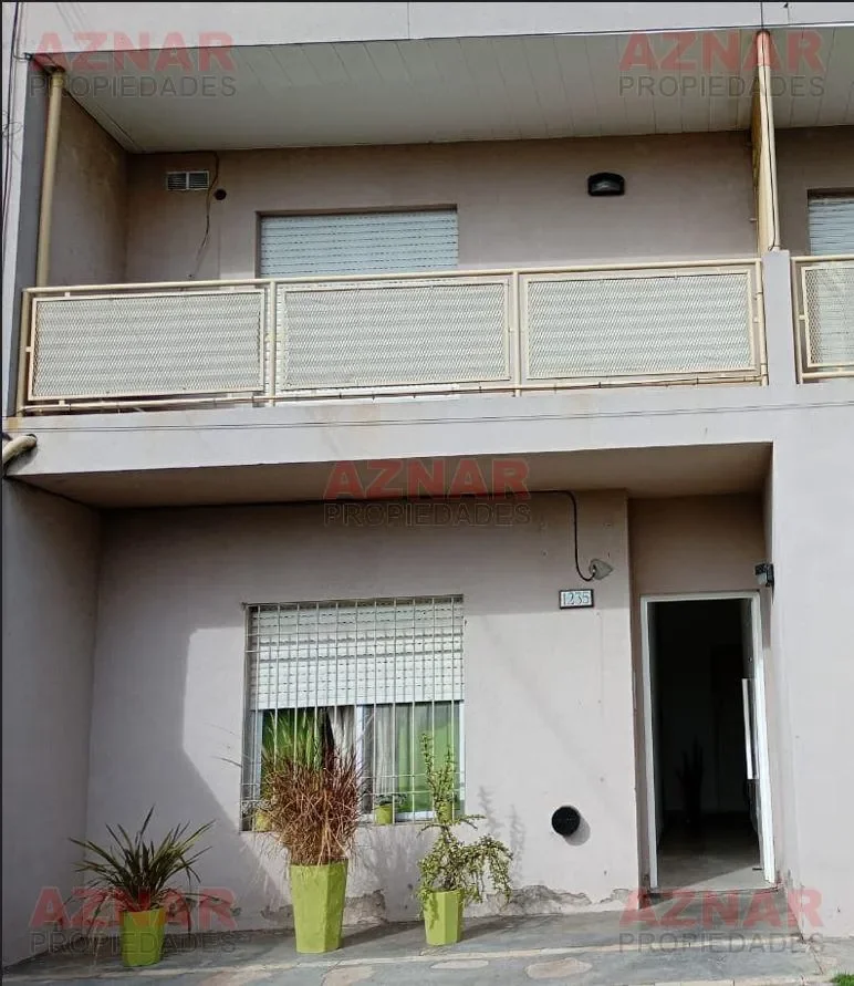 Departamento en alquiler en 12 de Octubre N° 1235 e/ Alsina y Mitre