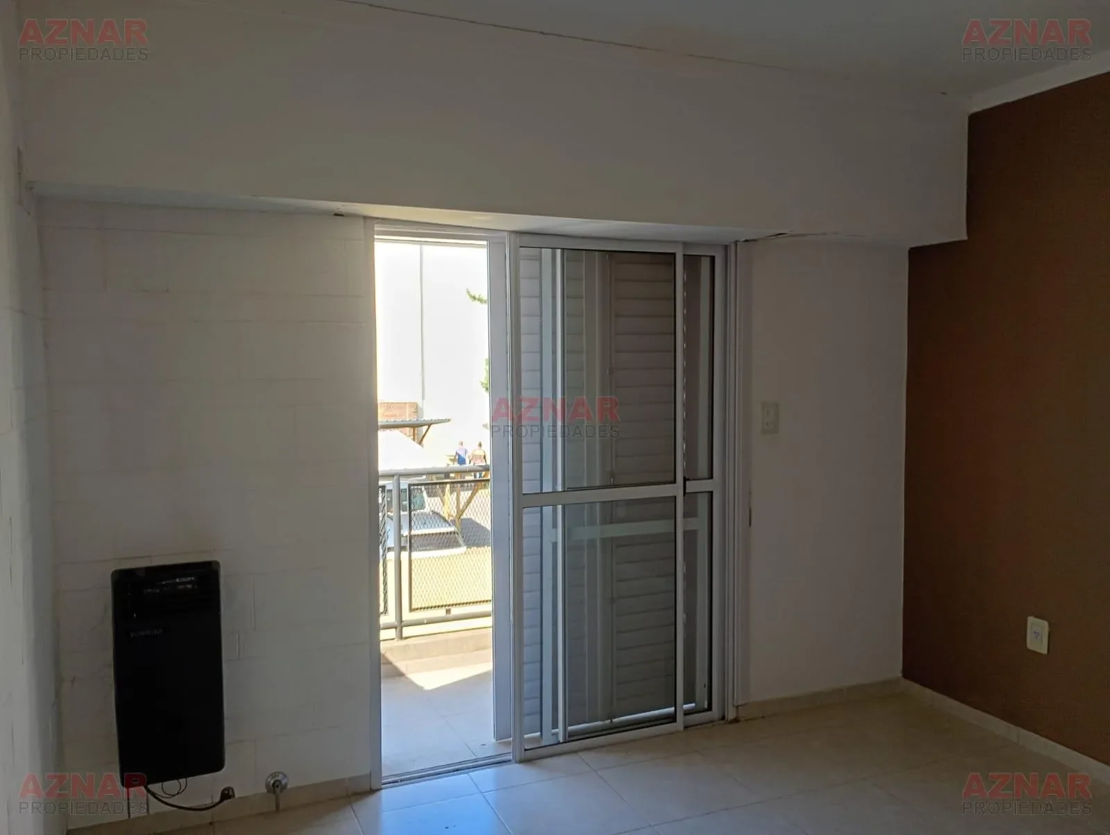 Departamento en alquiler en 12 de Octubre N° 1235 e/ Alsina y Mitre