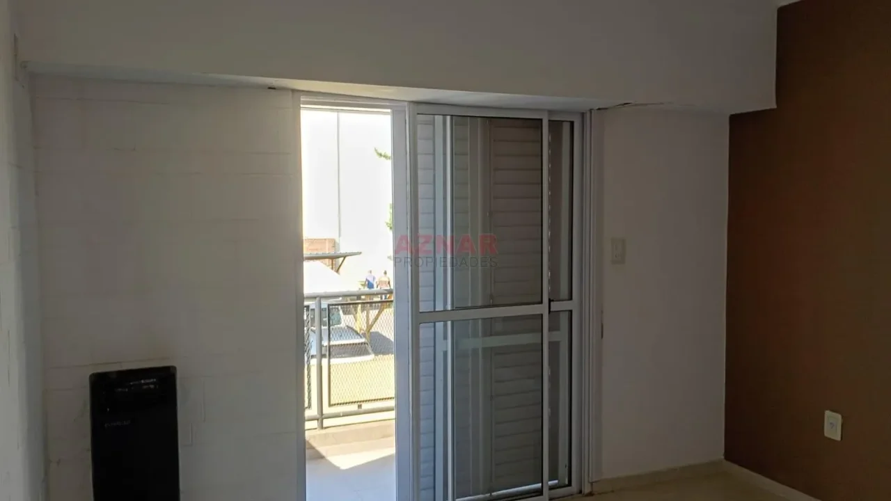 Departamento en alquiler en 12 de Octubre N° 1235 e/ Alsina y Mitre