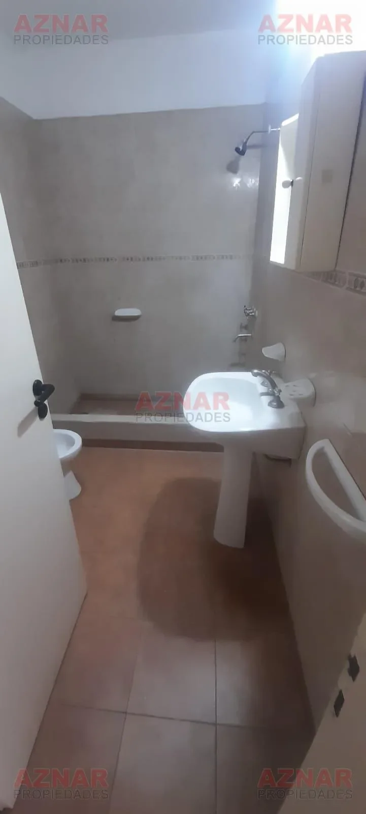 Departamento en alquiler en Salta Nº 2084